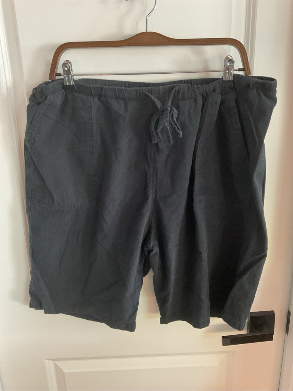 Drawstring Elastic Waist Bermuda Shorts - Black - Ladies Size 2XL